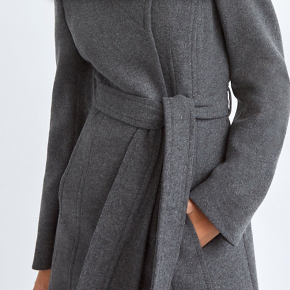 Babaton The Connor Coat Button-up wool wrap coat - Picture 3 of 6